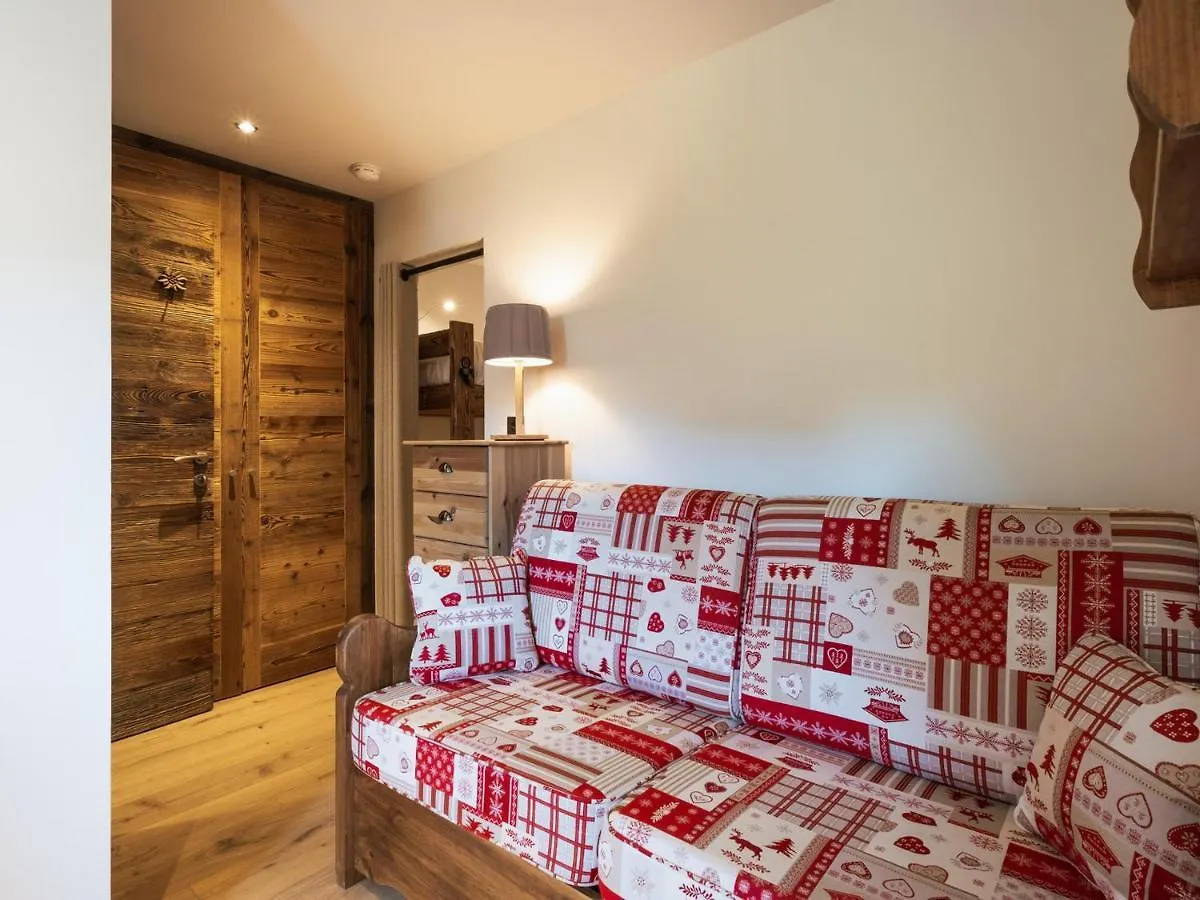 Lodge 4****, 8 Voyageurs, Sauna, Balcon, Acces Internet, Parking - Fr-1-304-217 La Clusaz Apartamento