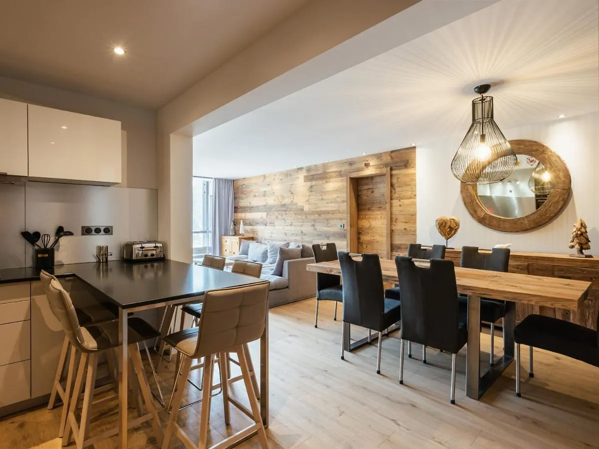 Apartamento Lodge 4****, 8 Voyageurs, Sauna, Balcon, Acces Internet, Parking - Fr-1-304-217 La Clusaz França