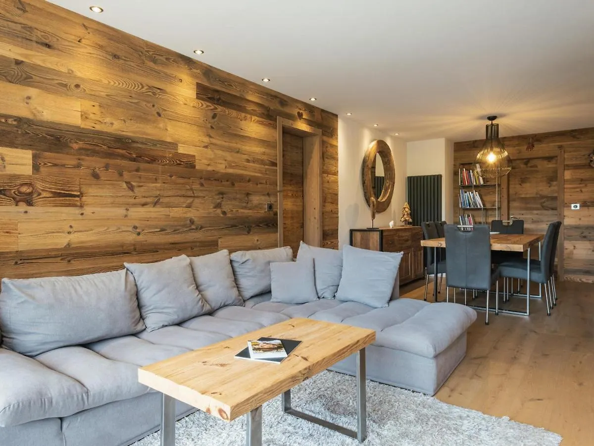 Lodge 4****, 8 Voyageurs, Sauna, Balcon, Acces Internet, Parking - Fr-1-304-217 La Clusaz Lägenhet